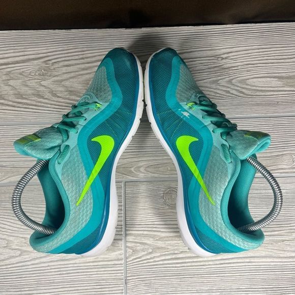 Nike Flex TR Women’s Trainer Blue/Turquoise Running Training Shoe Sneaker Size 8 - Picture 5 of 9